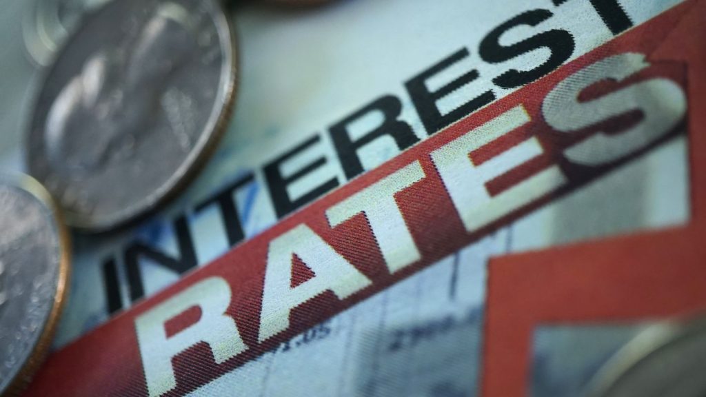 Sri Lanka's Central Bank Raises Interest Rates to Combat Inflation, IMF Supports Move