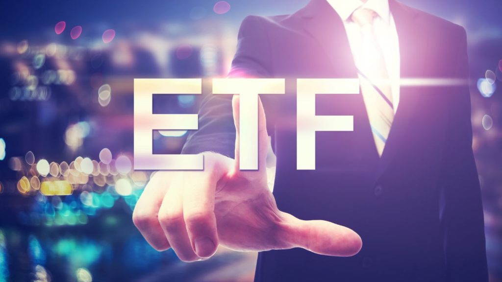 The Benefits of Diversifying Your Portfolio with ETFs