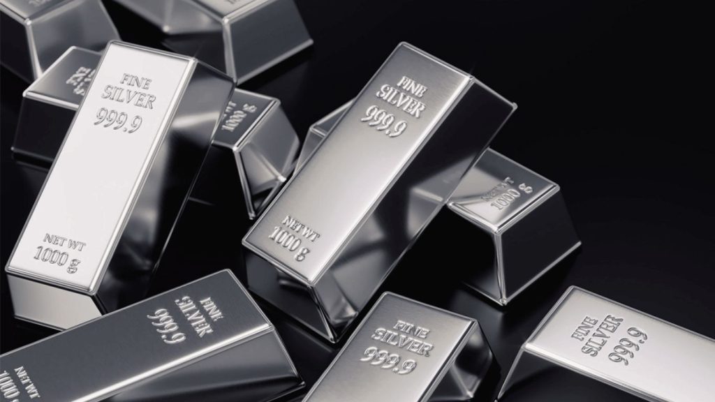 Silver Price Faces Resistance Ahead of Key US Data: Can It Break Through?