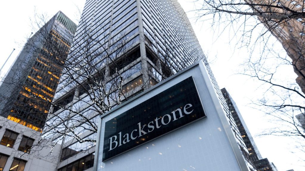 Blackstone's Infrastructure Unit to Acquire 19.9% Stake in NiSource's NIPSCO for $2.15 Billion