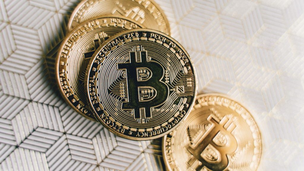 Bitcoin Plunges in Flash Crash, Briefly Dips Below $29,000