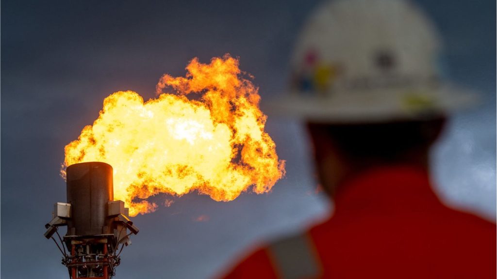 Natural Gas Prices Surge Amidst Australian Worker Strikes